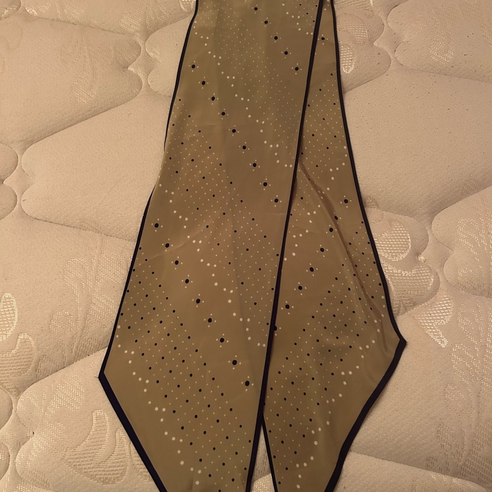 Vera Bradley Olive and Black Scarf